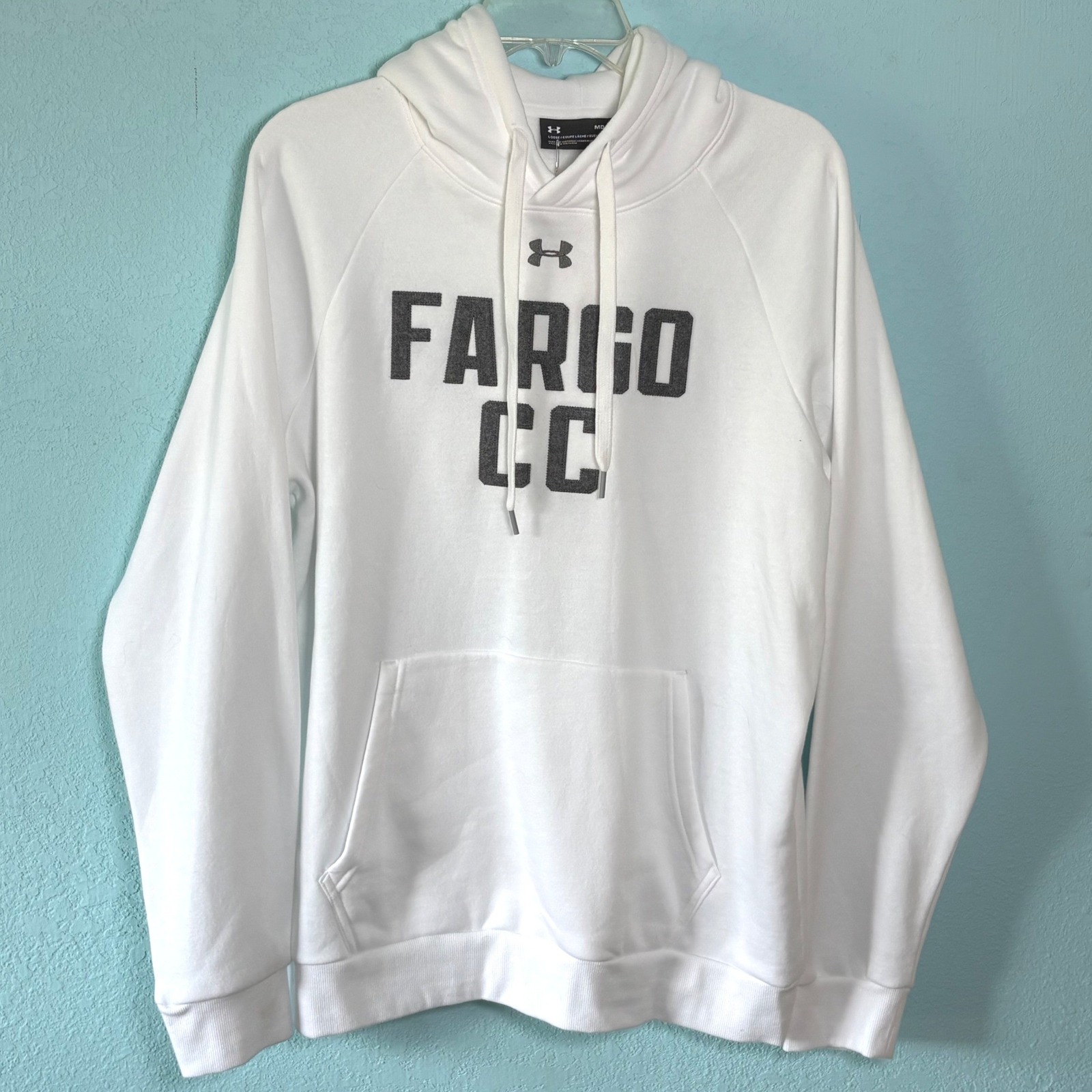 Under Armour Nwot Fargo Cc Hoodie Mens M White Pullover Sweatshirt Loose Fit